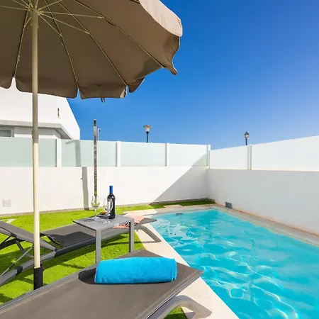 Janubio Villa *